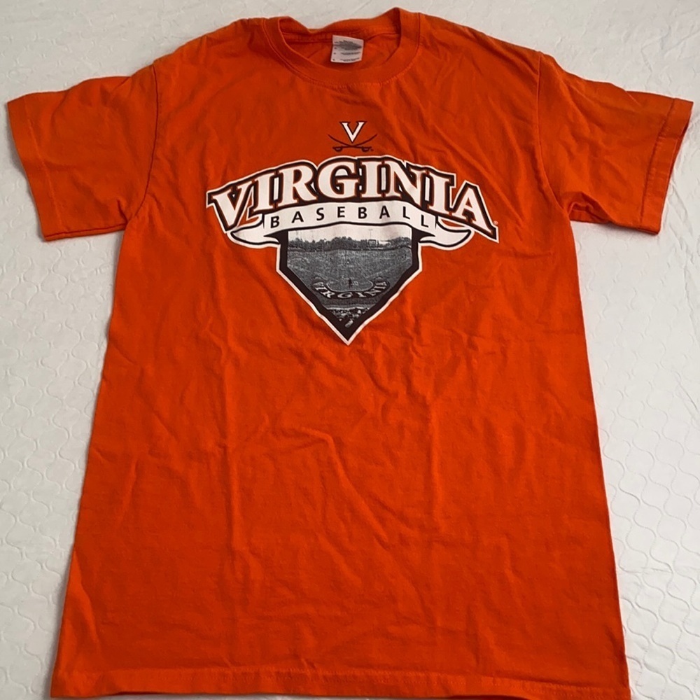 Gildan University of Virginia Baseball t-shirt S